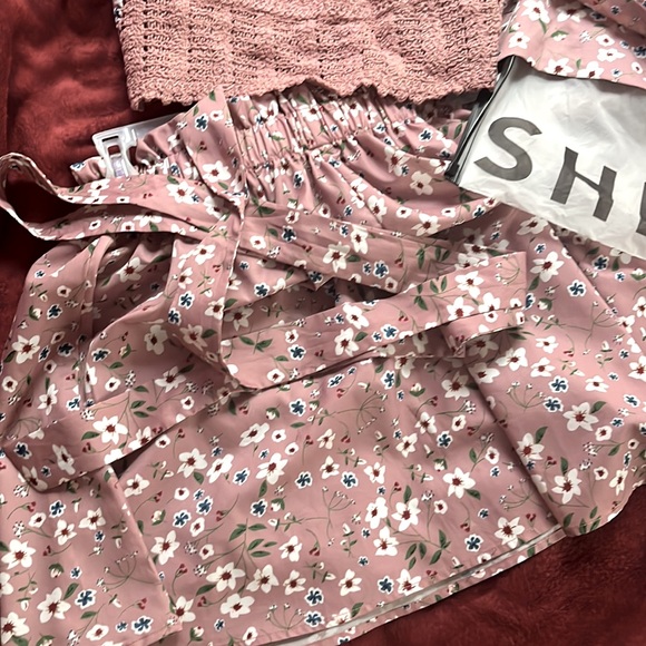 Cute SHEIN 3 piece set size small - Picture 4 of 7